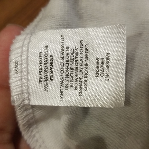 Cozy Camo Top - Picture 4 of 7